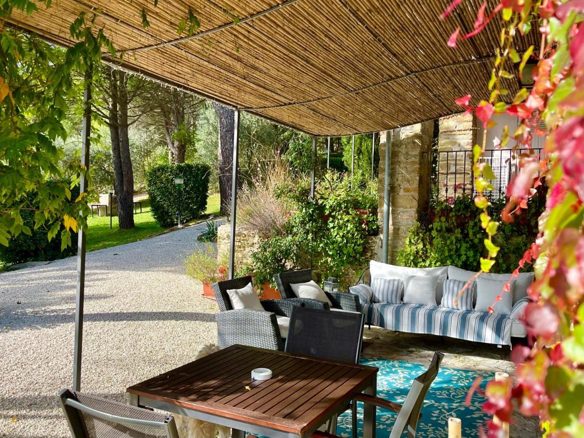 La Panoramica Gubbio - Maison De Charme - Casette E Appartamenti Self Catering Per Vacanze Meravigliose! Eksteriør billede